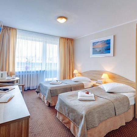 Osrodek Wypoczynkowy Varsowia Hotell Międzywodzie Exteriör bild