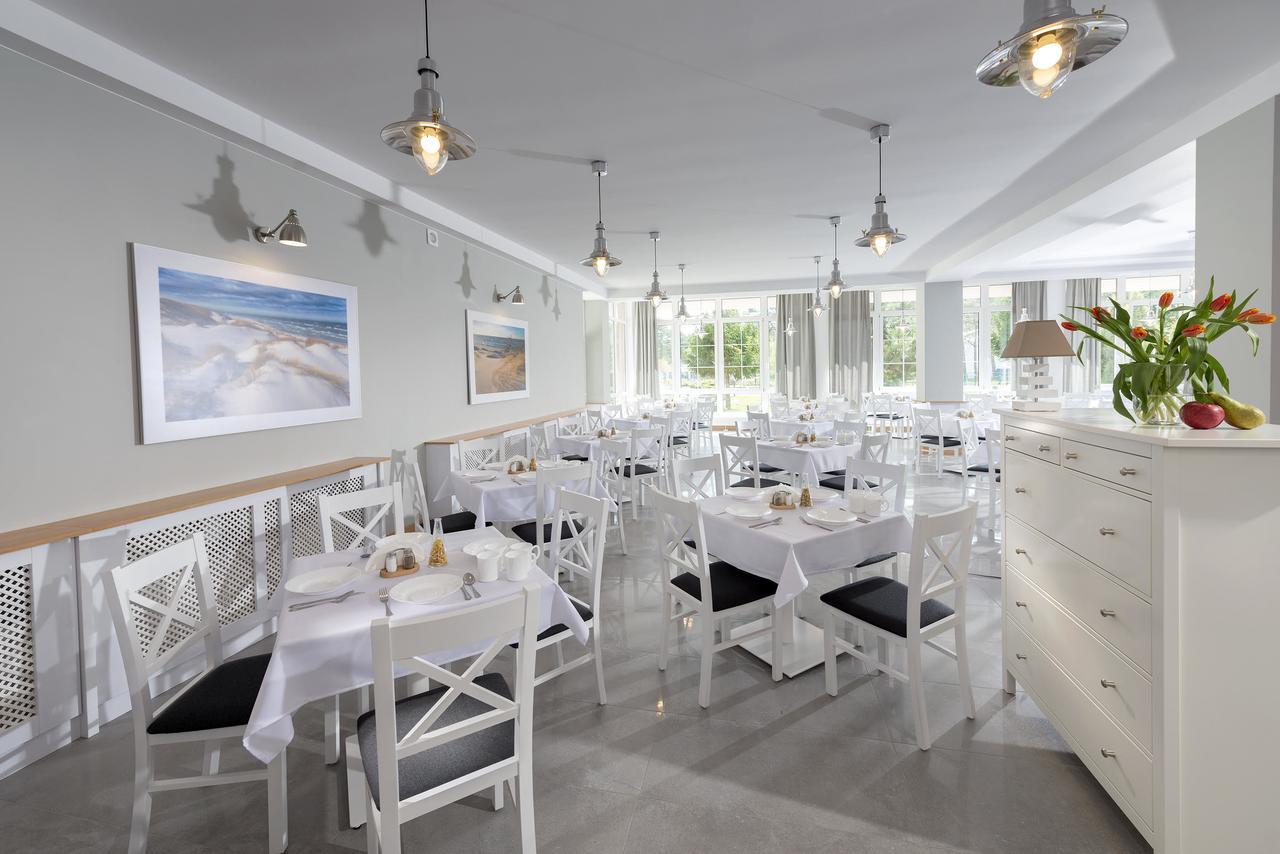 Osrodek Wypoczynkowy Varsowia Hotell Międzywodzie Exteriör bild