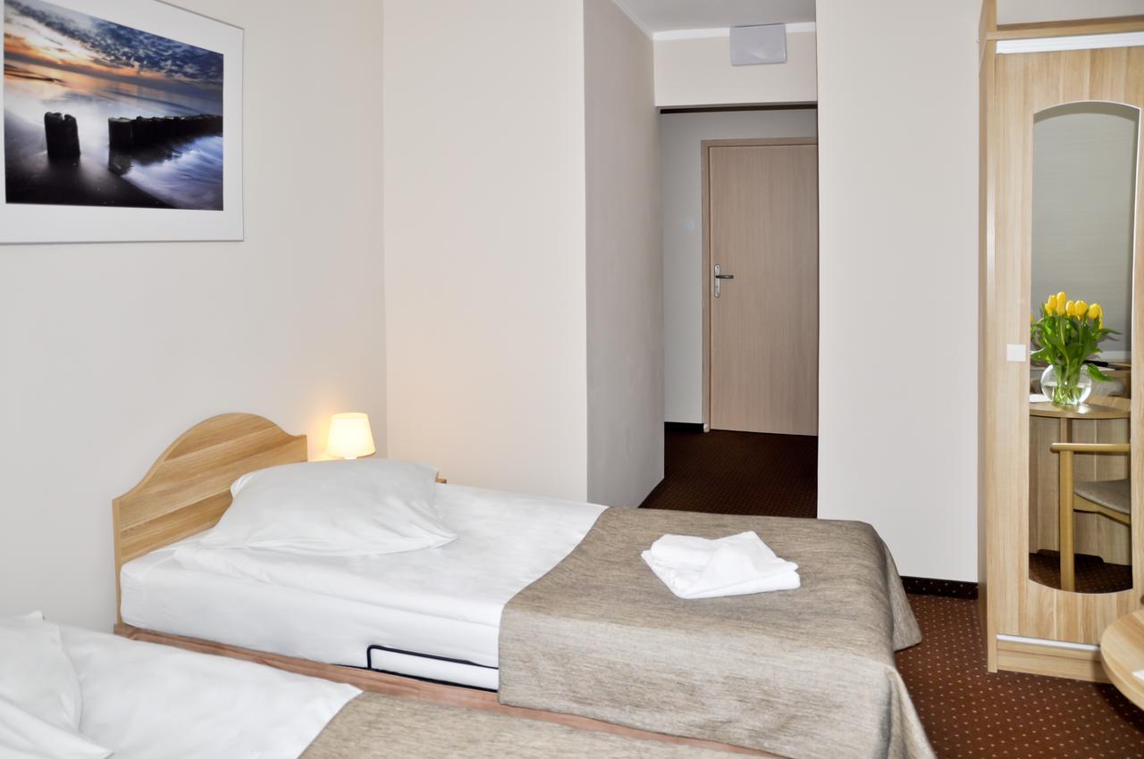 Osrodek Wypoczynkowy Varsowia Hotell Międzywodzie Exteriör bild